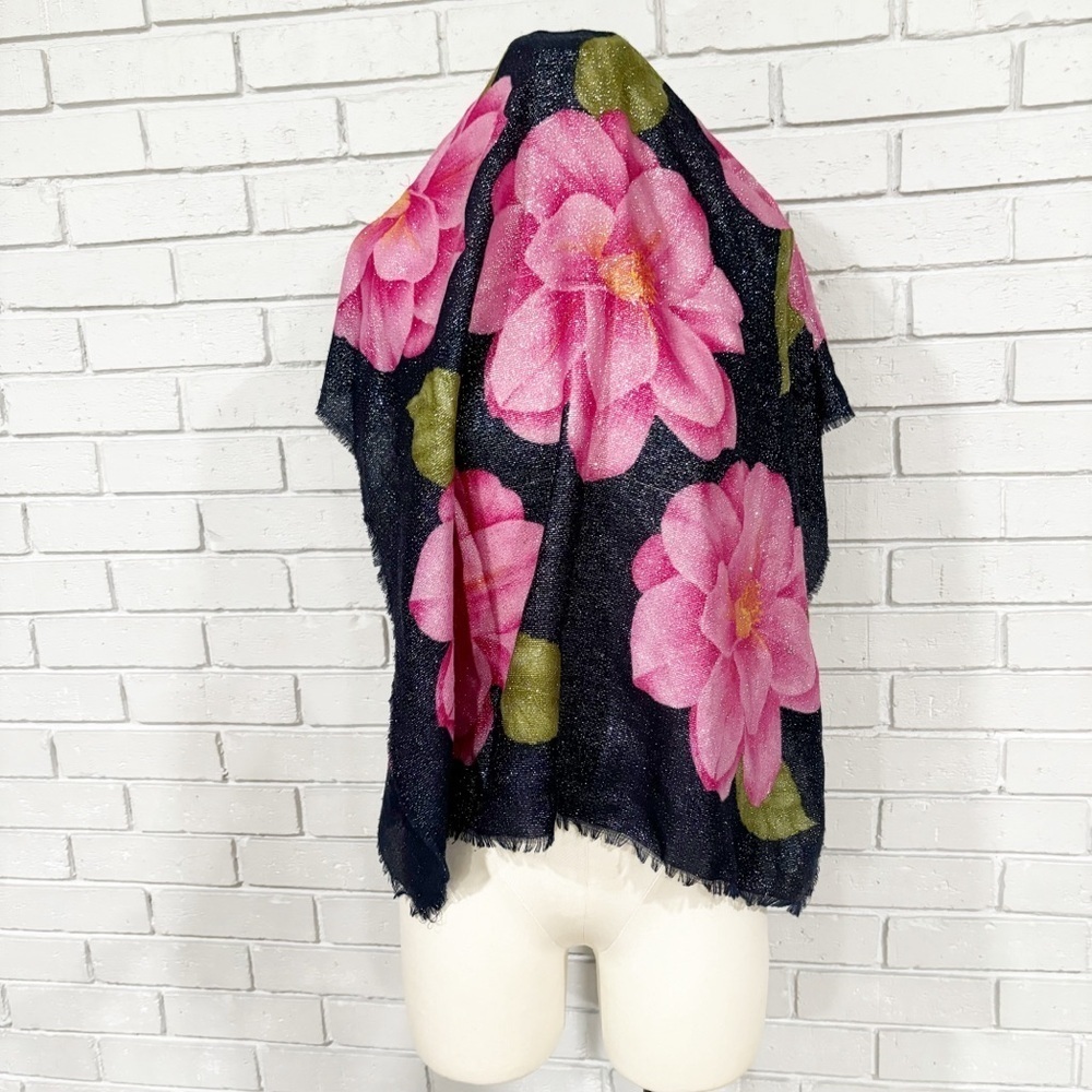 Vintage Unbranded Floral Scarf - Picture 2 of 5